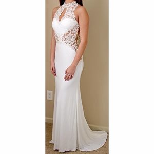 White  Size 2 Mermaid dress